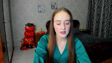 Snapshot of yourhotmariam chatting on 11-04-25, 03:38 Mariam online show from 11-04-25, 03:38
