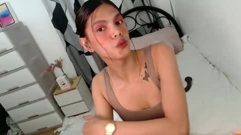 Snapshot of yourhotpatricia69 chatting on 09-22-25, 01:24 patty online show from 09-22-25, 01:24
