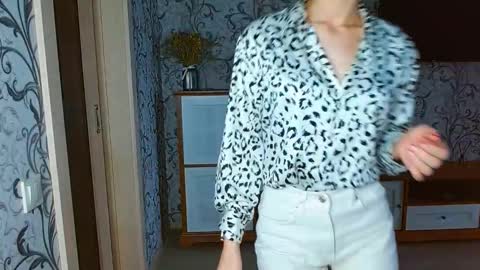 Ksyusha online show from 09-15-25, 06:13