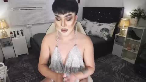 --               online show from 01-12-25, 09:19