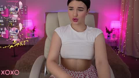 L O L A online show from 01-23-25, 04:19