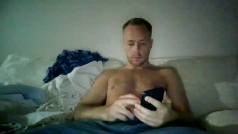 yourlove8523 online show from 09-26-25, 07:56