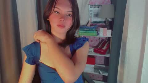 Snapshot of yourlovekylie chatting on 03-02-26, 03:20 KYLIE MORE online show from 03-02-26, 03:20