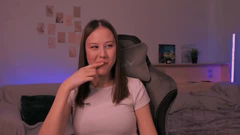 Nikol online show from 10-06-25, 11:51