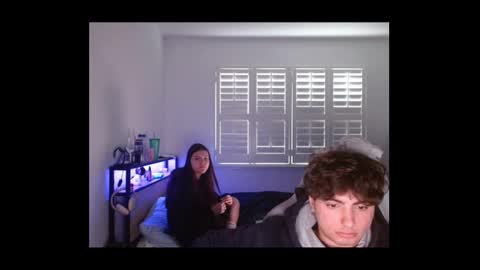 yourmila1 online show from 02-17-26, 11:33