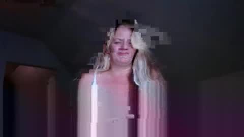 yourmomma999 online show from 11-10-25, 11:15