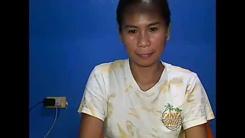 Snapshot of yourmorenagirl69 chatting on 09-15-25, 07:19 yourmorenagirl69 online show from 09-15-25, 07:19