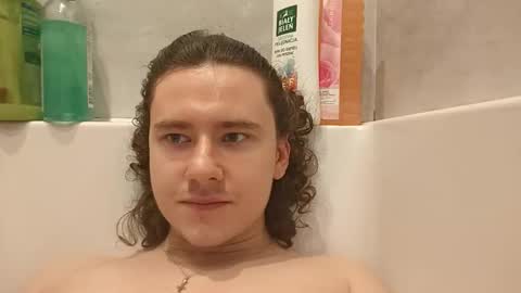 Nylon slave online show from 11-08-25, 01:06