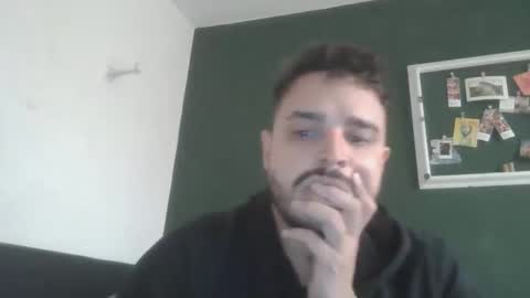 Snapshot of yourpersonalgeniusl chatting on 02-05-25, 12:38 yourpersonalgeniusl online show from 02-05-25, 12:38