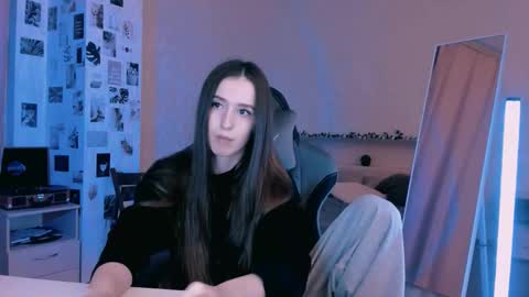Eva online show from 10-05-25, 07:34