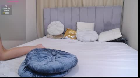 Snapshot of yours_jasmin chatting on 10-06-25, 06:22 yours_jasmin online show from 10-06-25, 06:22