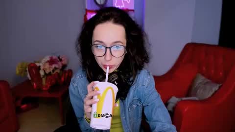 yours_sunny online show from 02-22-25, 11:02