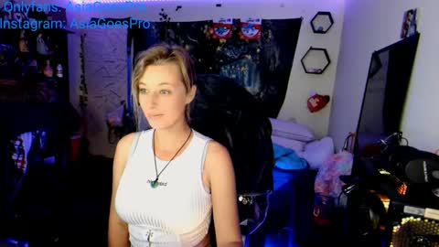 AsiaGoesPro - On All Socials online show from 02-07-25, 01:04