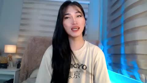 Snapshot of yoursexservice chatting on 10-11-25, 11:36 online show from 10-11-25, 11:36