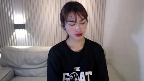 Snapshot of yoursexservice chatting on 12-18-25, 01:44 online show from 12-18-25, 01:44