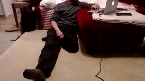 yourslav39119 online show from 11-17-25, 06:24