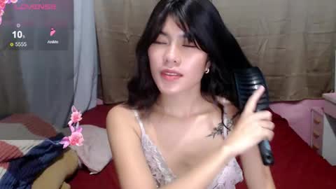 Maddie online show from 09-25-25, 04:05