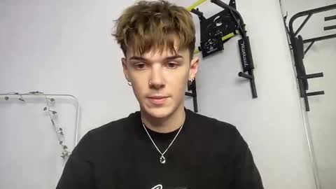 yoursweetyguy online show from 11-06-25, 03:35