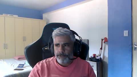 yourtoytoyoumaster3 online show from 11-24-25, 02:06