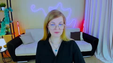 Alice online show from 11-05-25, 10:26