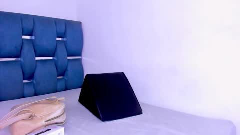 yourwife_anna online show from 09-29-25, 11:26