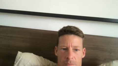 yoyoyo1221 online show from 10-23-25, 01:38