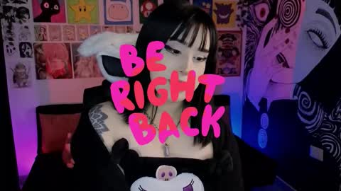    rawr   Anne Independent model      online show from 10-09-25, 07:56