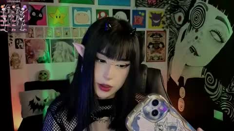    rawr   Anne Independent model      online show from 10-26-25, 01:33