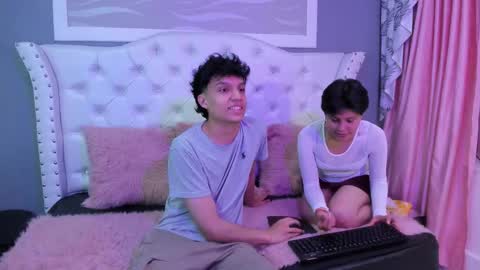 Snapshot of yui_and_rin chatting on 11-07-25, 02:11 yui_and_rin online show from 11-07-25, 02:11