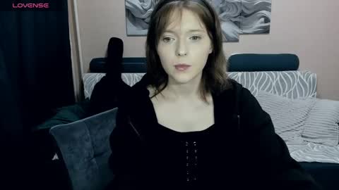 YukiShine online show from 04-14-26, 02:45