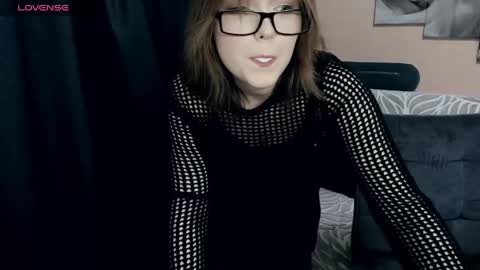 YukiShine online show from 04-15-26, 04:25