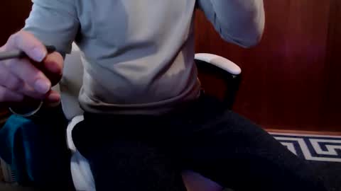 Snapshot of yulanesca chatting on 02-25-26, 08:07 Russ online show from 02-25-26, 08:07