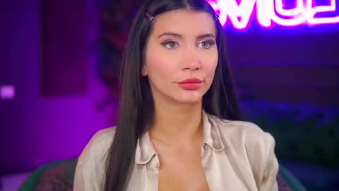 Snapshot of yuliadesirevska chatting on 11-16-25, 07:52 Yulia online show from 11-16-25, 07:52