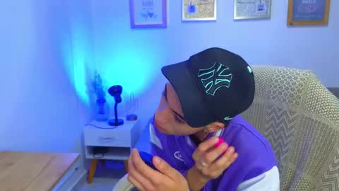 yulian_vasquez online show from 12-02-25, 12:21