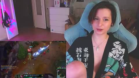 Kris online show from 02-15-25, 08:54