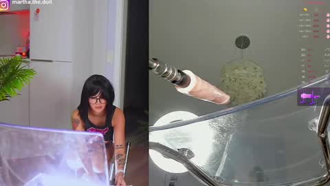 Snapshot of yumeko_midari chatting on 02-14-25, 02:07 Martha chan online show from 02-14-25, 02:07