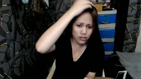 yumi online show from 02-20-26, 01:46