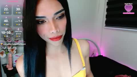 Snapshot of yumieholly chatting on 10-11-25, 05:44 yumieholly online show from 10-11-25, 05:44