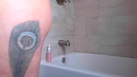 Payton kelly online show from 10-24-25, 07:21