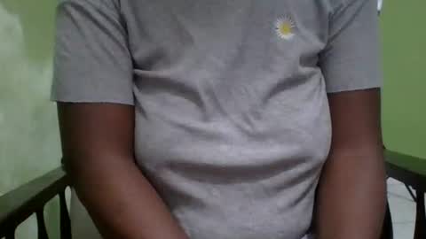 Snapshot of yummychocolate_2 chatting on 11-23-25, 02:44 YUMMY online show from 11-23-25, 02:44