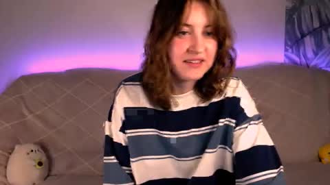 YummyPolly online show from 09-13-25, 11:04