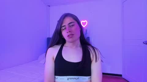 yuna_queen online show from 10-08-25, 02:04