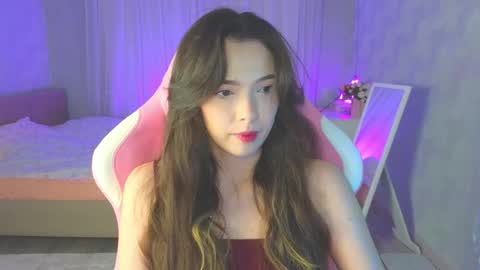 Yuna online show from 11-21-25, 12:43