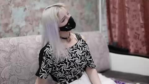 Snapshot of yunakiss chatting on 02-20-26, 08:09 Yuna online show from 02-20-26, 08:09