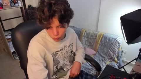 yurii_moody online show from 10-25-25, 07:08