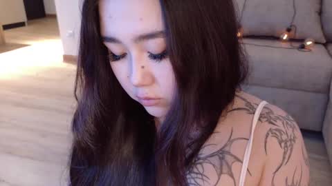 Hi My name Yuriko online show from 11-24-25, 10:37
