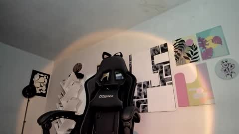 paola online show from 01-06-26, 11:29