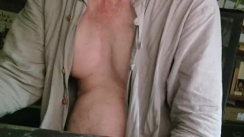 yvanbonar181018 online show from 09-21-25, 04:47