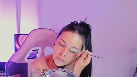 tazzie online show from 10-31-25, 05:14