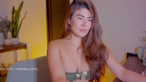 Snapshot of z_th19 chatting on 01-03-25, 11:01 Celeste online show from 01-03-25, 11:01